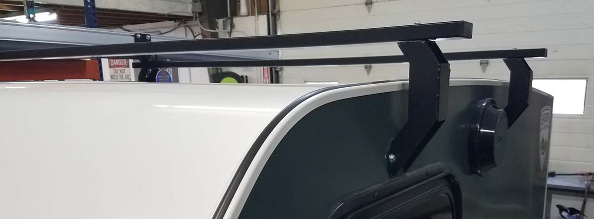 Aerodynamische CRUZ Dachträger mit Dachbox – Jetzt günstig bei Rackmag