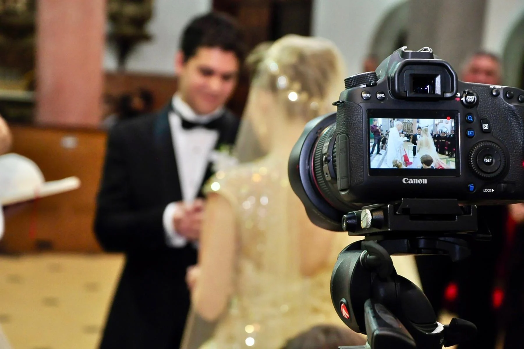 Warum ein Hochzeit Videograf Düsseldorf für Ihre Jubiläumsfeier unverzichtbar ist