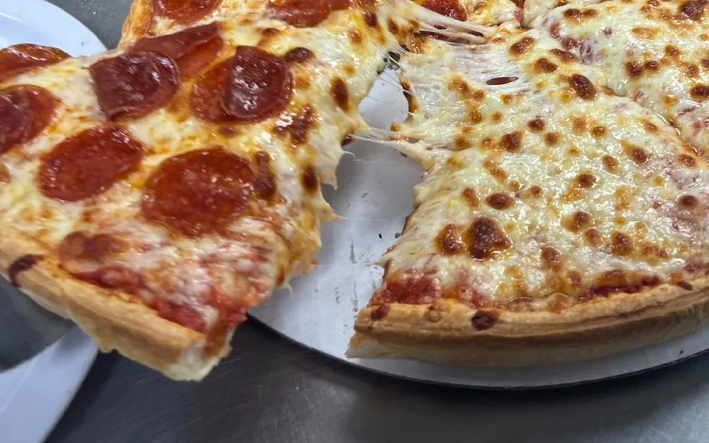 Pizzeria Fleisbach – Steinofenqualität für wahre Feinschmecker