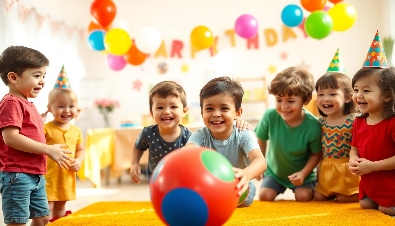 Kindergeburtstag 4 Jahre, fröhliche Kinder spielen beim Geburtstag mit bunten Ballons und einer Torte.